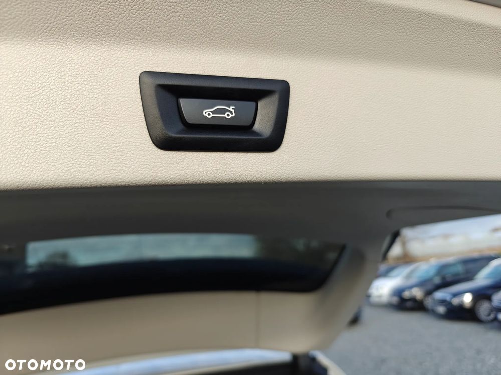 BMW X3 sDrive18d Luxury Line - 20