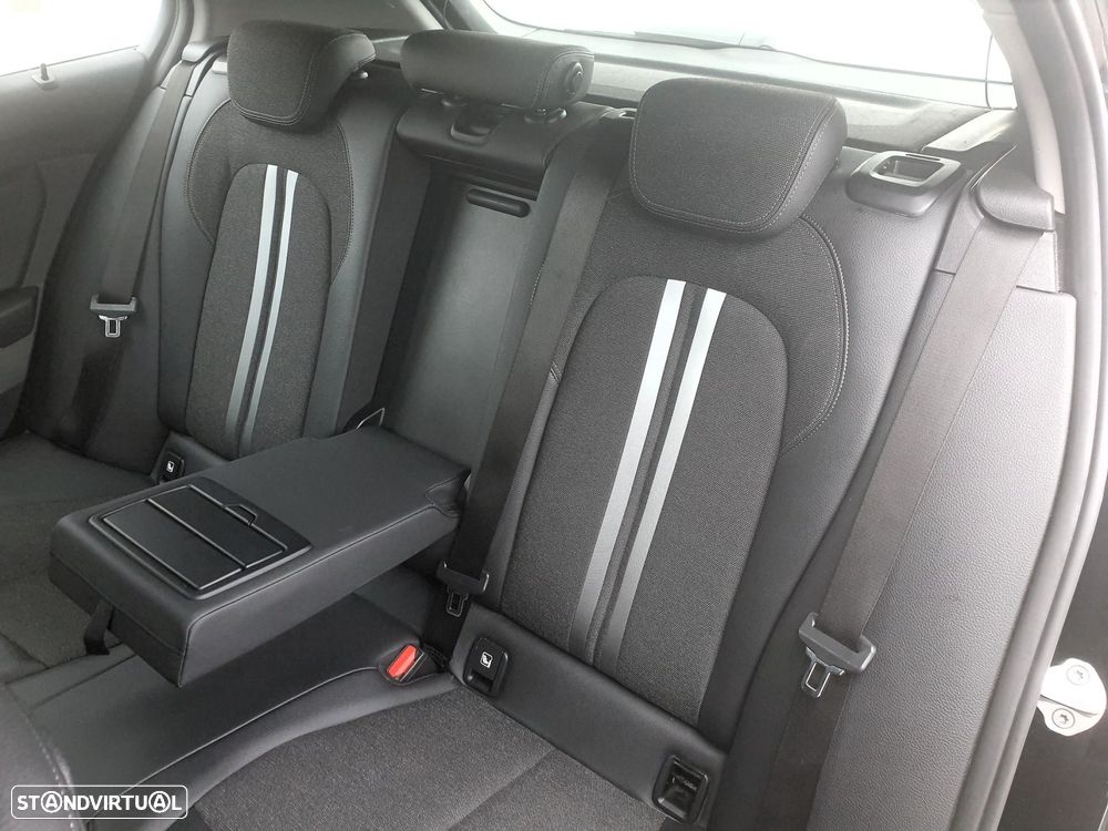 BMW 116 d Aut. Sport Line - 39