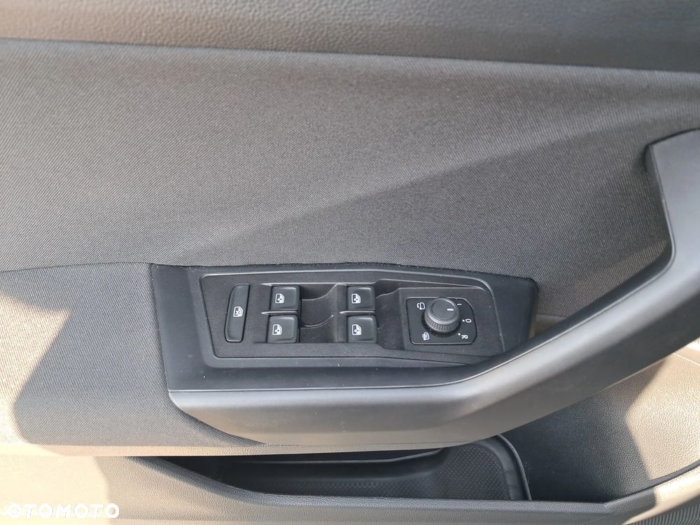 Volkswagen T-Roc 1.5 TSI Life Plus DSG - 25