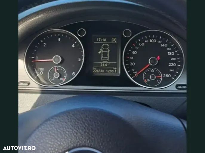 Volkswagen Passat 2.0 TDI DPF Blue TDI Comfortline - 3