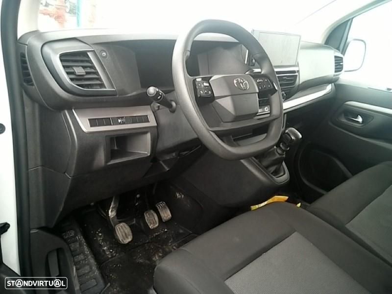 Toyota Proace Verso 2.0 D-4D L1 1.0T Comfort 9L - 10