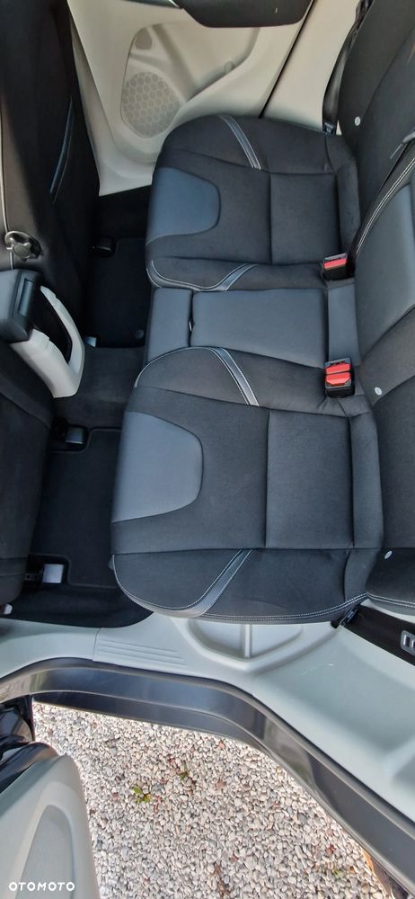 Volvo V40 D2 Momentum - 10