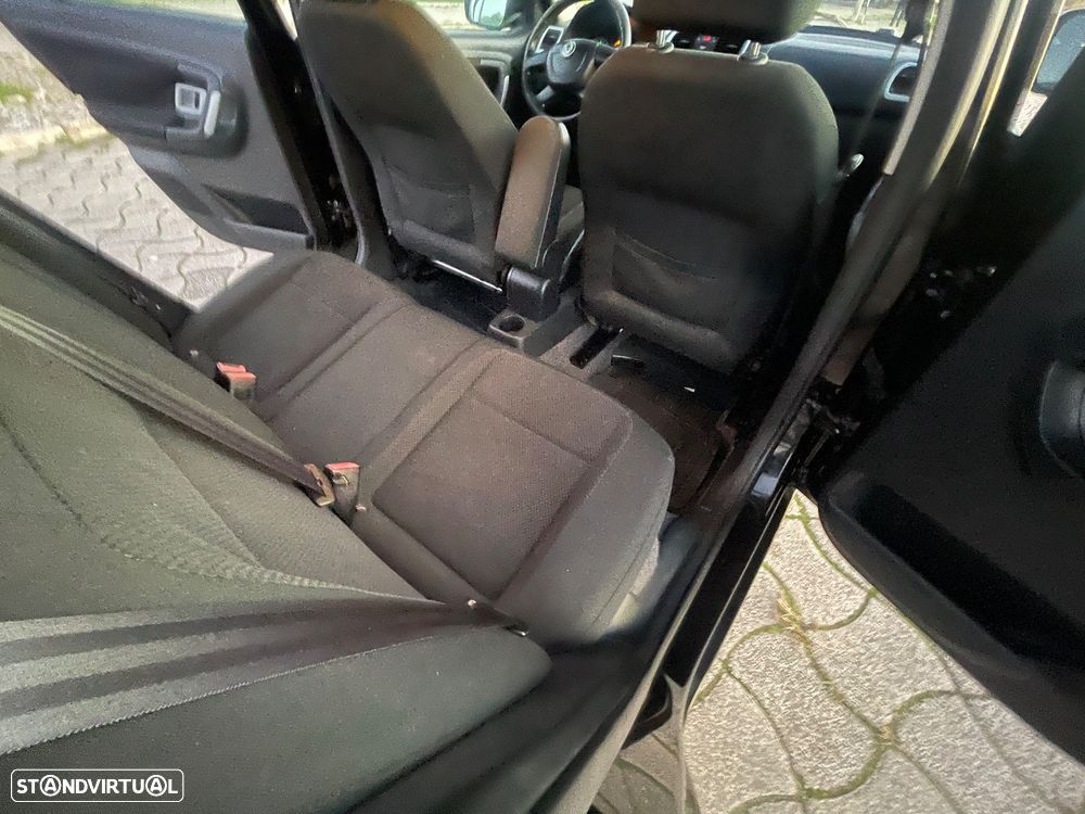 Skoda Fabia Break 1.2 Ambiente - 10