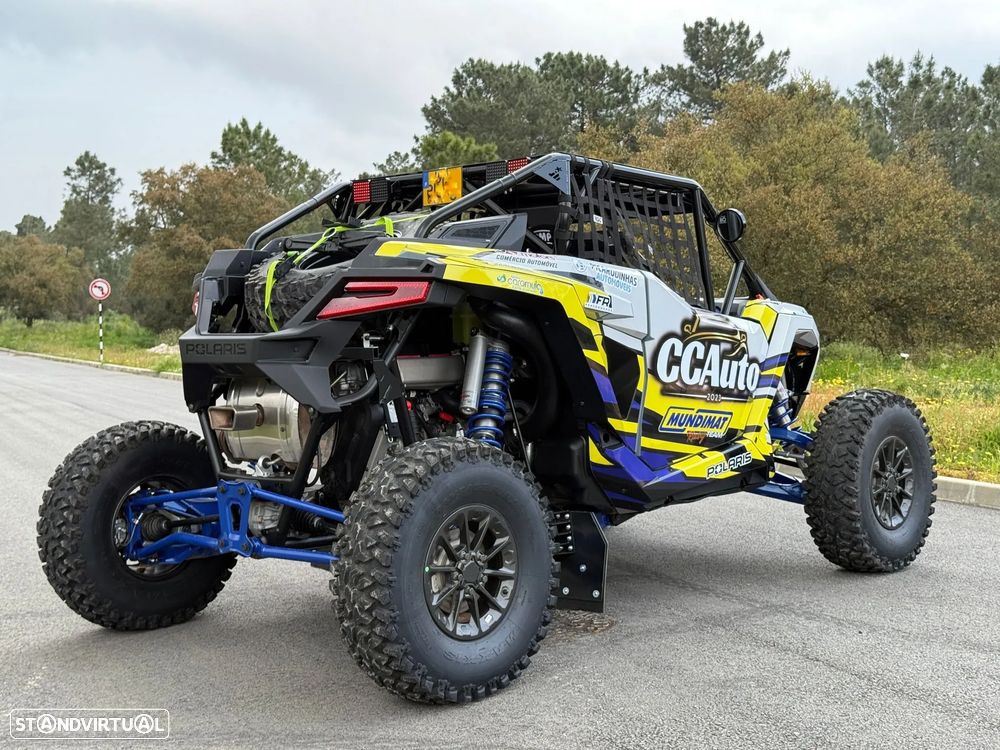 Polaris RZR Pro R - 12