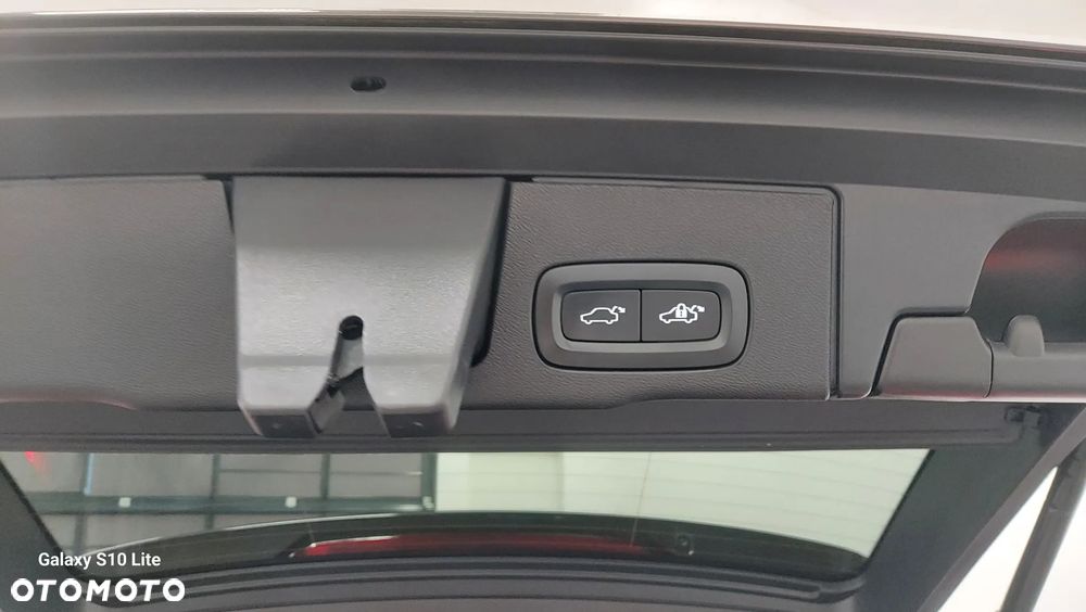 Volvo XC 60 B4 D Geartronic RDesign - 10