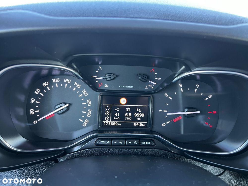 Citroën Berlingo XL 7-Sitzer BlueHDi 130 SHINE - 12