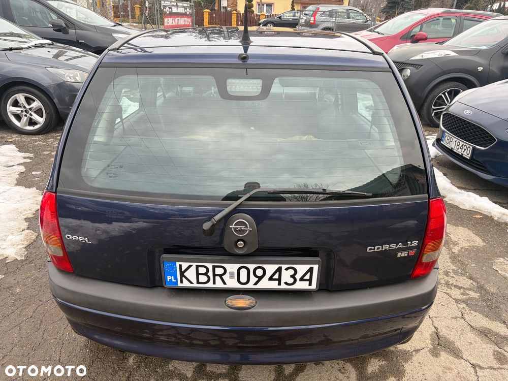 Opel Corsa 1.2 City 16v - 12