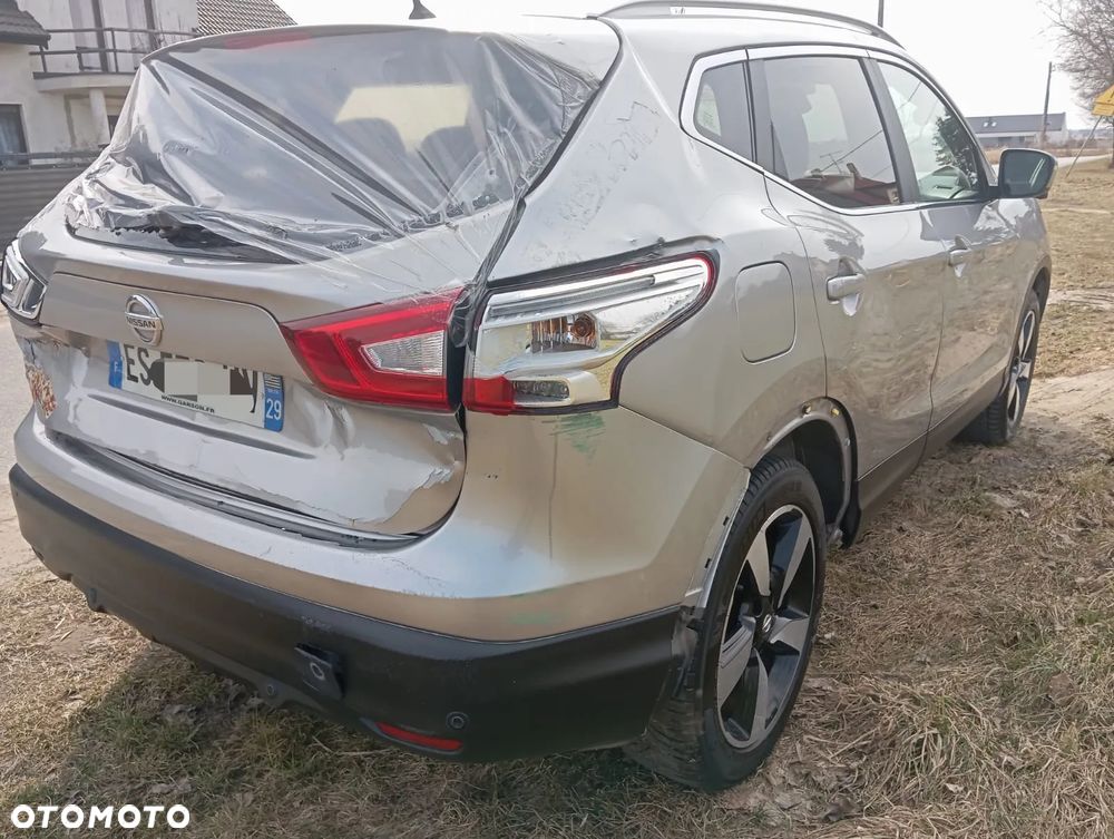 Nissan Qashqai - 5