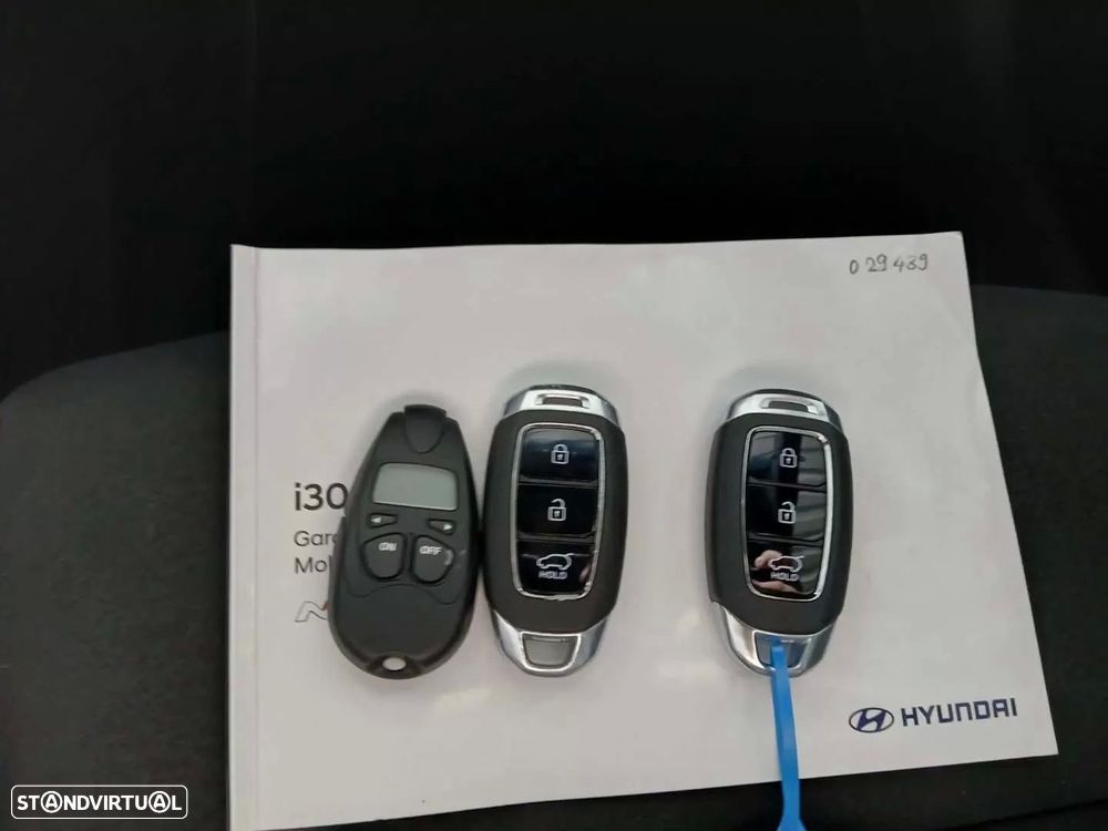 Hyundai i30 N 2.0 T-GDi Pack Performance 8DCT - 35