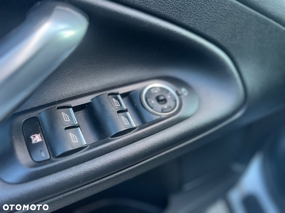 Ford Mondeo 2.0 TDCi Titanium - 14