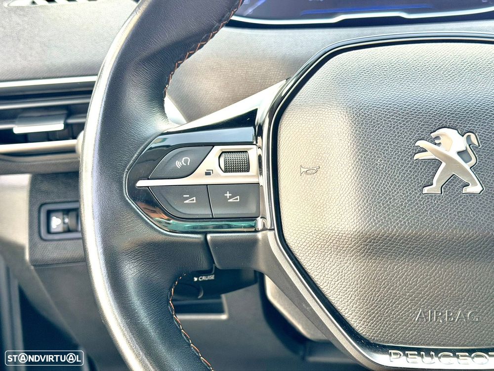 Peugeot 3008 1.2 PureTech Active - 18