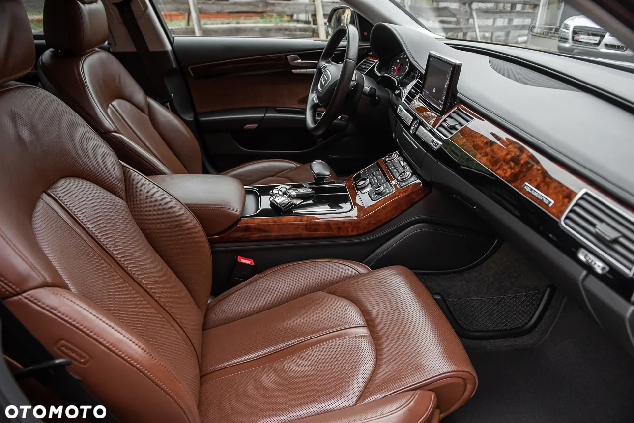 Audi A8 4.2 FSI quattro tiptronic - 34