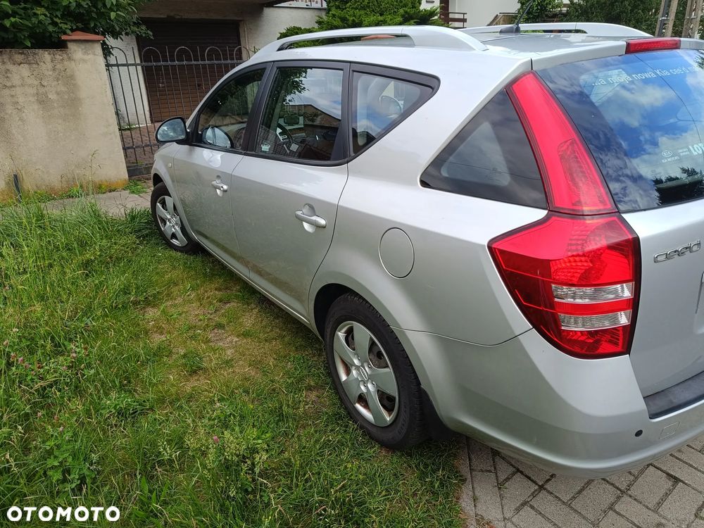 Kia Ceed 1.6 Crdi Comfort - 5