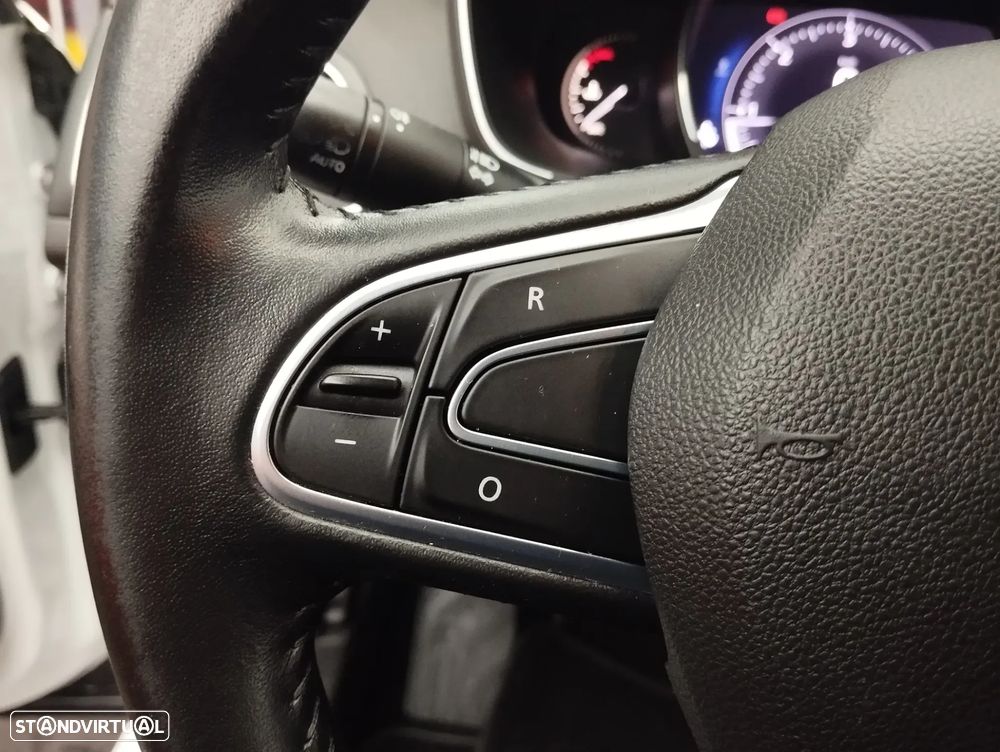 Renault Mégane Sport Tourer 1.5 Blue dCi Limited - 17