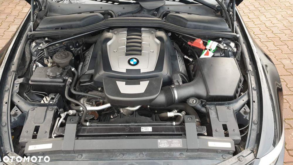 BMW Seria 6 650 i - 11