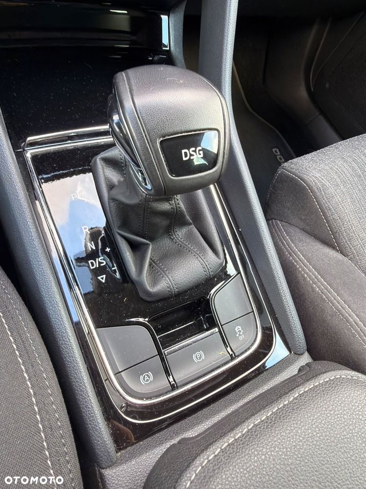 Skoda Karoq 1.5 TSI ACT DSG Style - 16