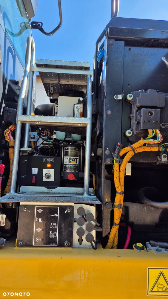 Caterpillar M 315 F - 9