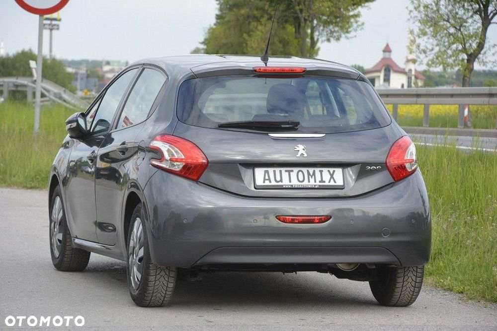 Peugeot 208 1.2 PureTech Access - 5