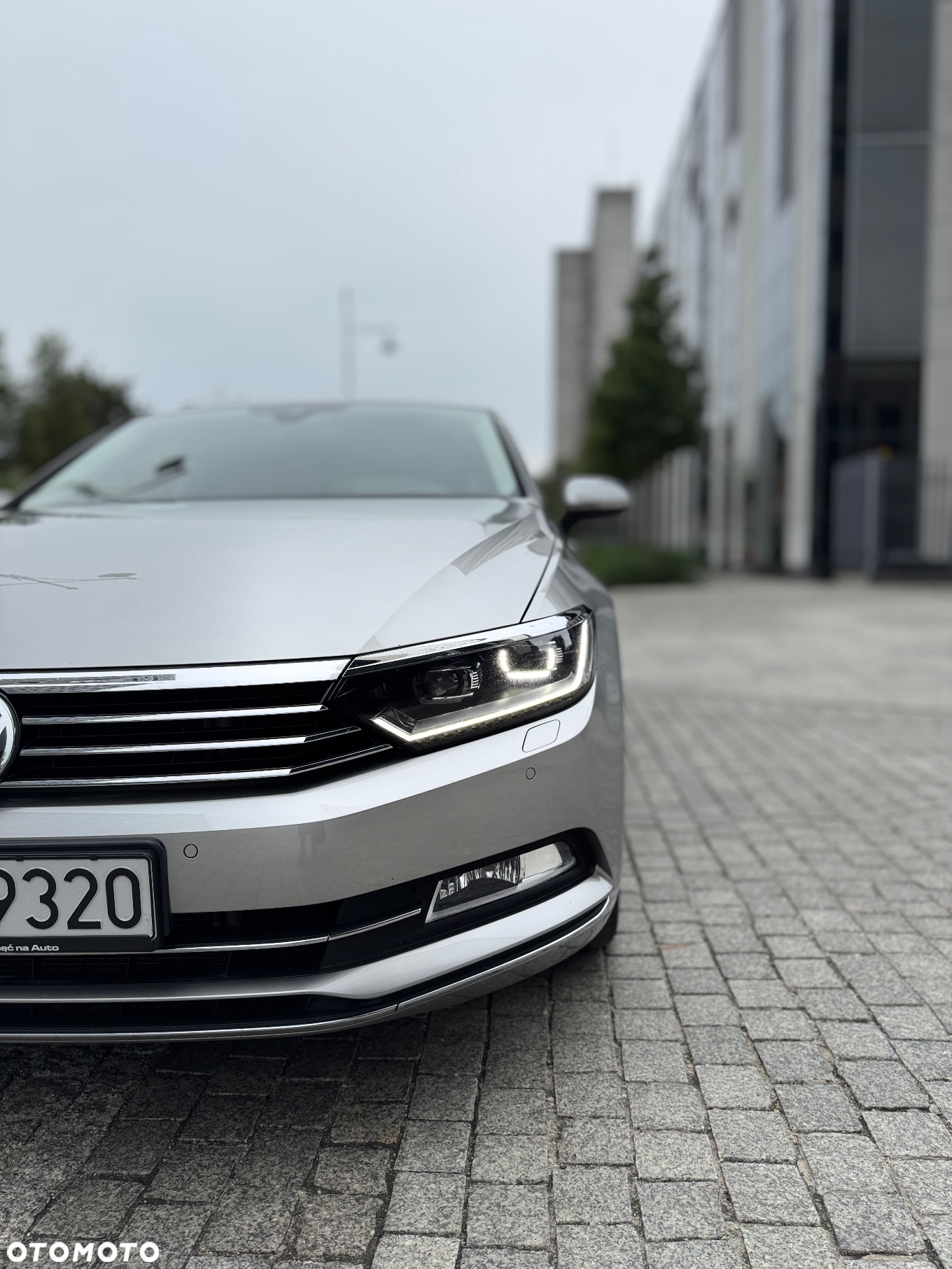 Volkswagen Passat 2.0 TDI 4Mot Elegance DSG - 2