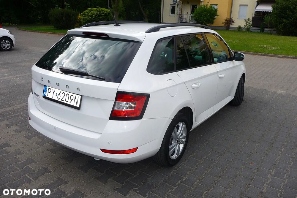 Skoda Fabia 1.0 TSI Active - 8