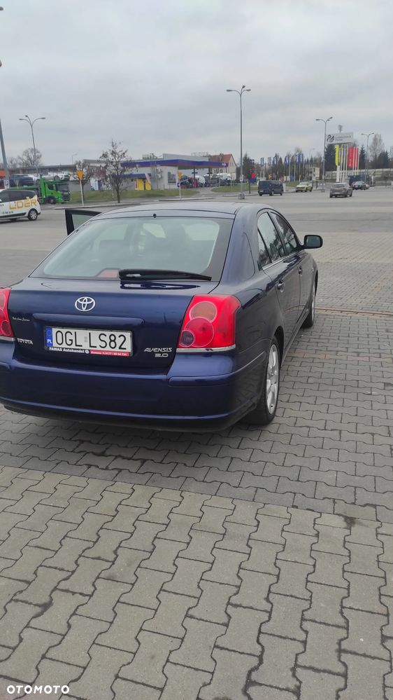 Toyota Avensis 2.0 VVT-i Travel - 12