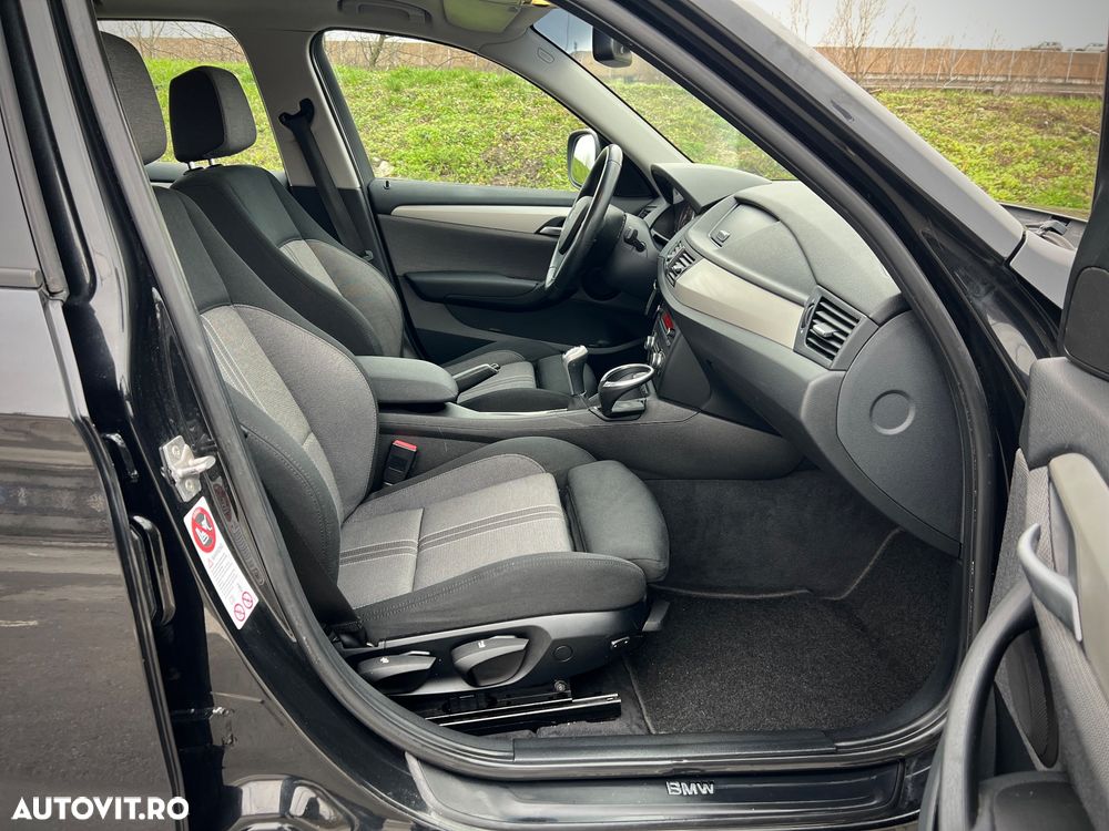 BMW X1 xDrive20d - 10