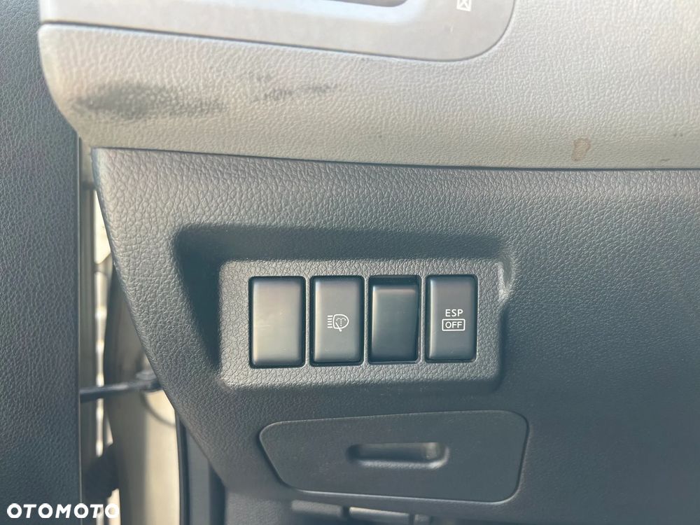 Nissan X-Trail - 14