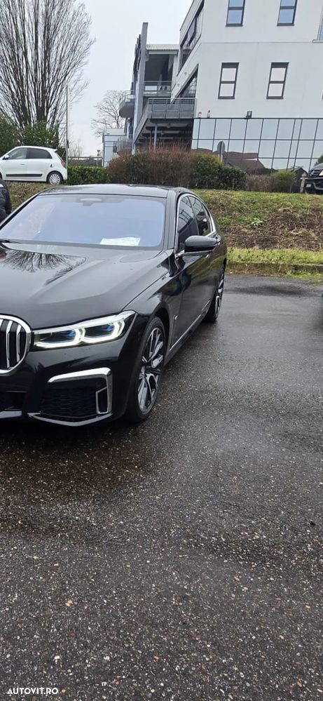 BMW Seria 7 Active L Edition Exclusive - 3