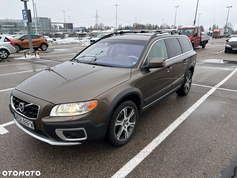 Volvo XC 70 - 1
