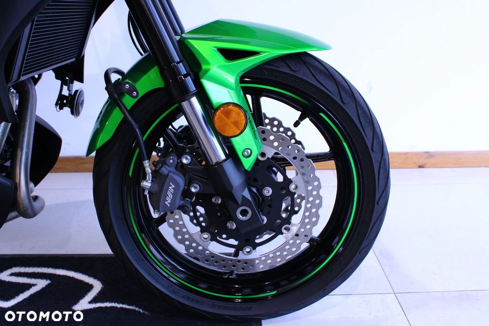 Kawasaki Versys 650 - 25