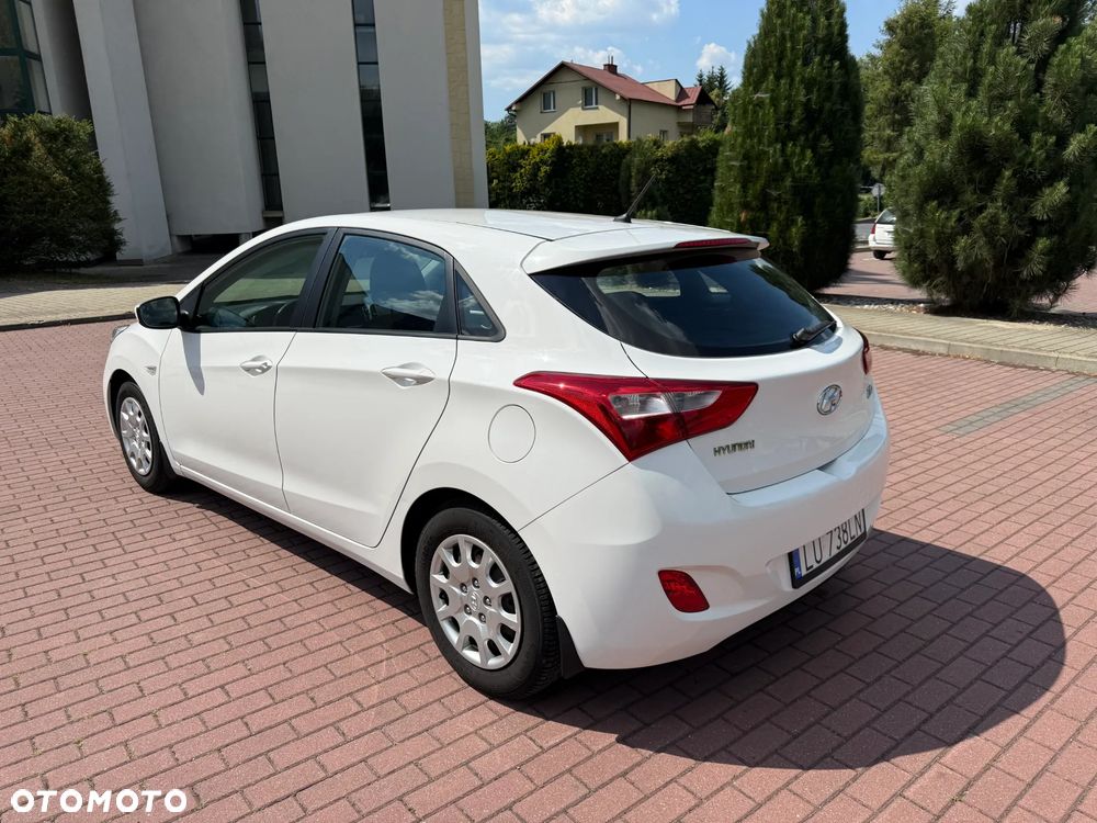 Hyundai i30 1.4 Comfort - 10