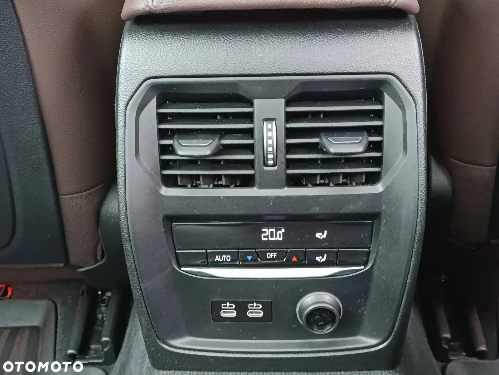 BMW Seria 3 330i - 28