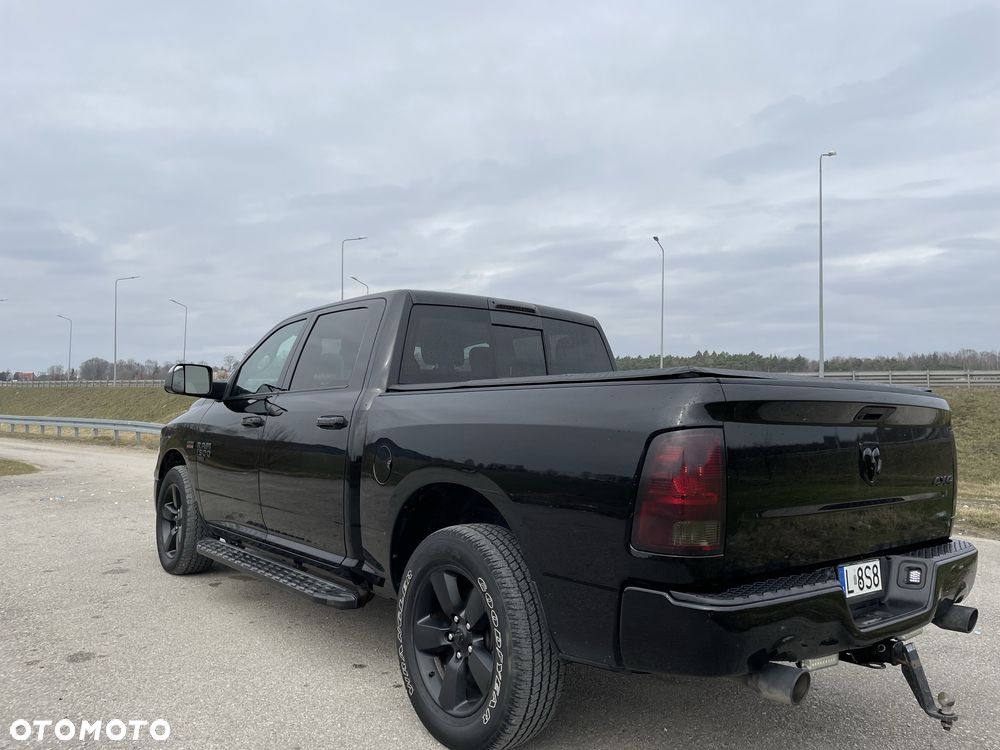 Dodge RAM - 4