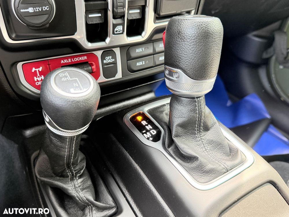Jeep Wrangler 2.0 T-GDI Hardtop AWD Automatik 80th Anniversary - 24