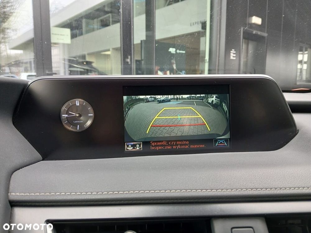 Lexus UX 250h GPF Business Edition 2WD - 24