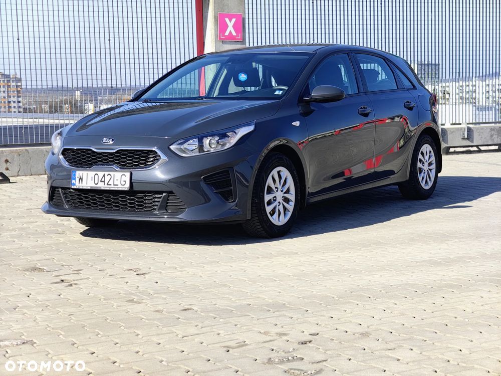 Kia Ceed - 4