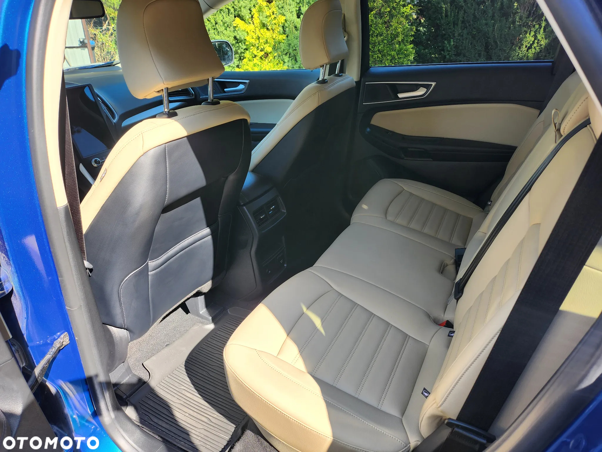 Ford Edge - 12