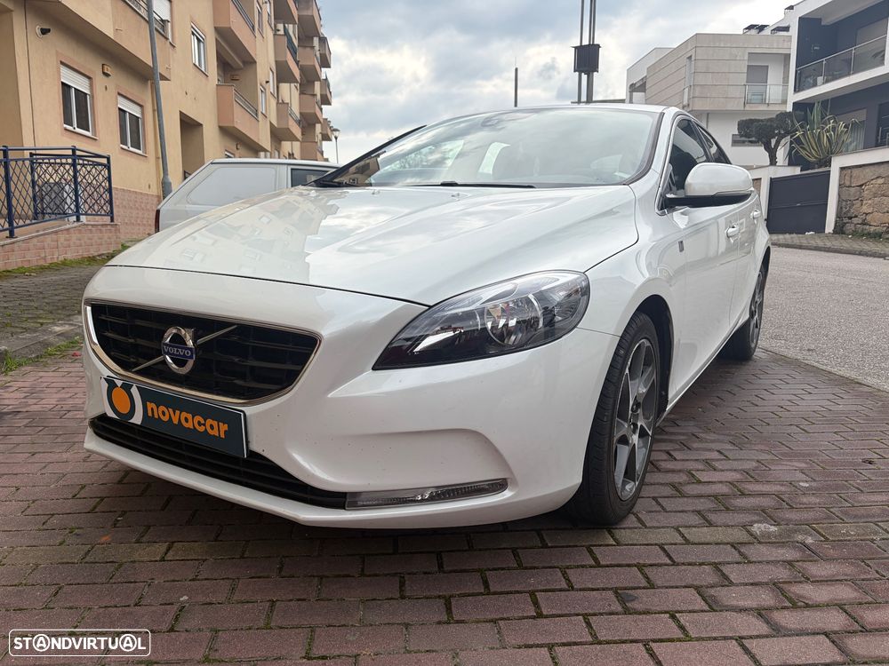 Volvo V40 D2 Ocean Race - 1