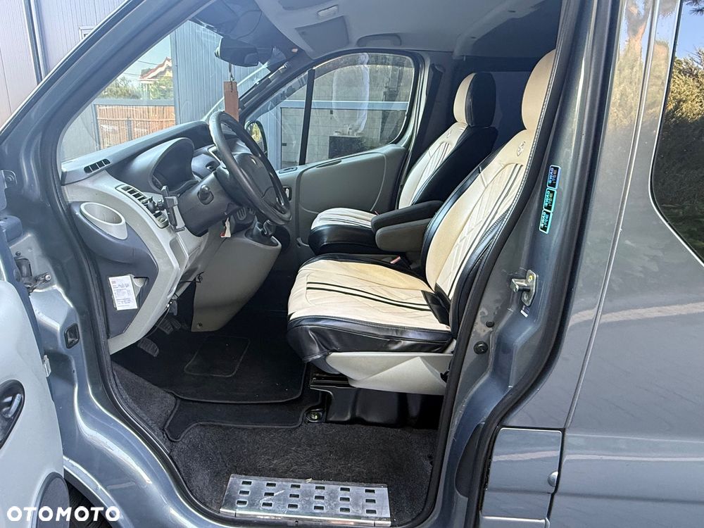 Renault Trafic - 18