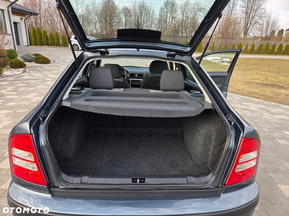 Skoda Octavia 1.8 T Elegance - 22