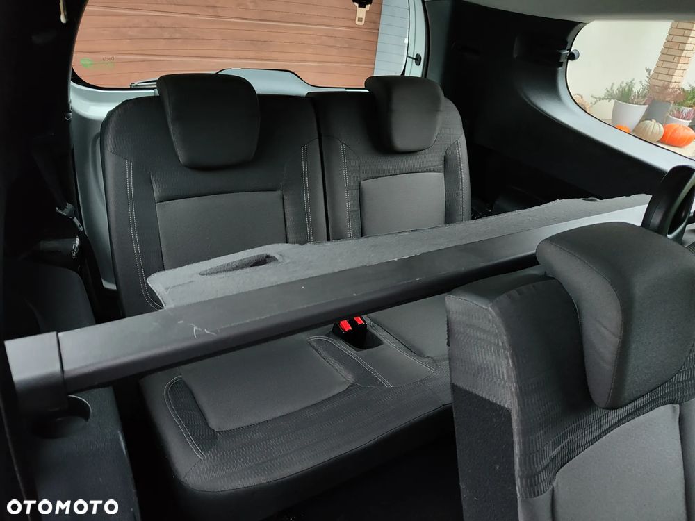 Dacia Lodgy dCi 110 Laureate - 28