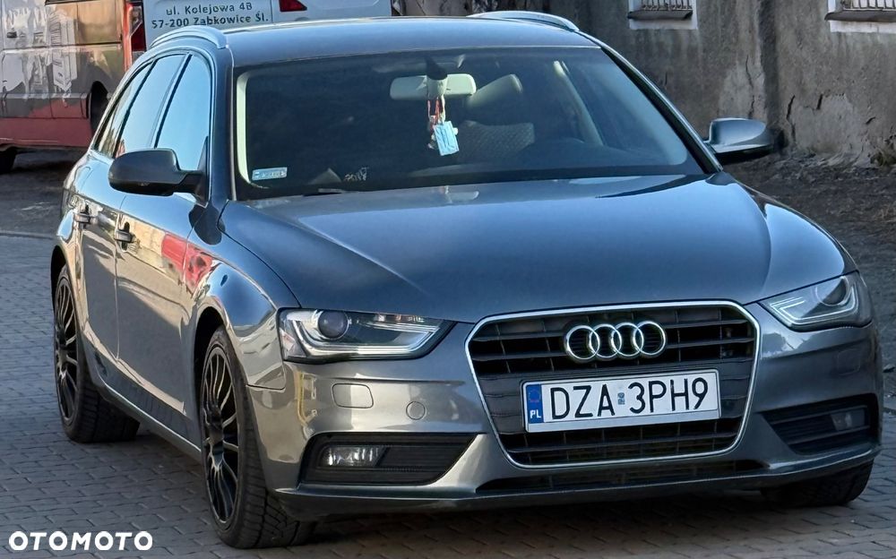 Audi A4 Avant - 1