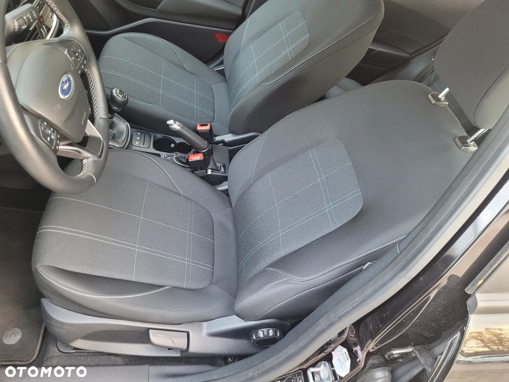 Ford Fiesta 1.0 EcoBoost S&S COOL&CONNECT - 5