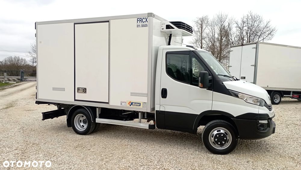 KONTENER CHŁODNIA/MROŹNIA LAMBERT IVECO DAILY - 4