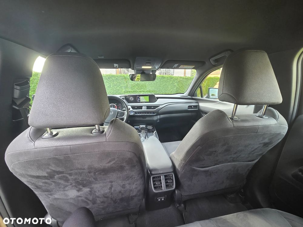 Lexus UX 250h Elegance 2WD - 19