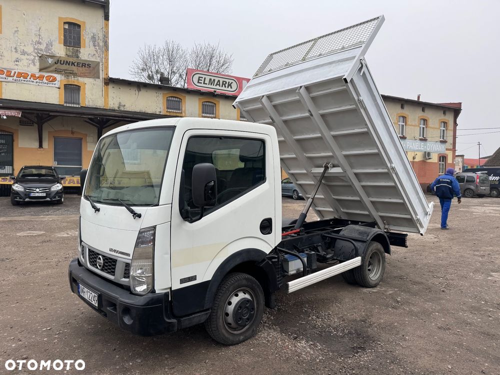 Nissan Cabstar - 2