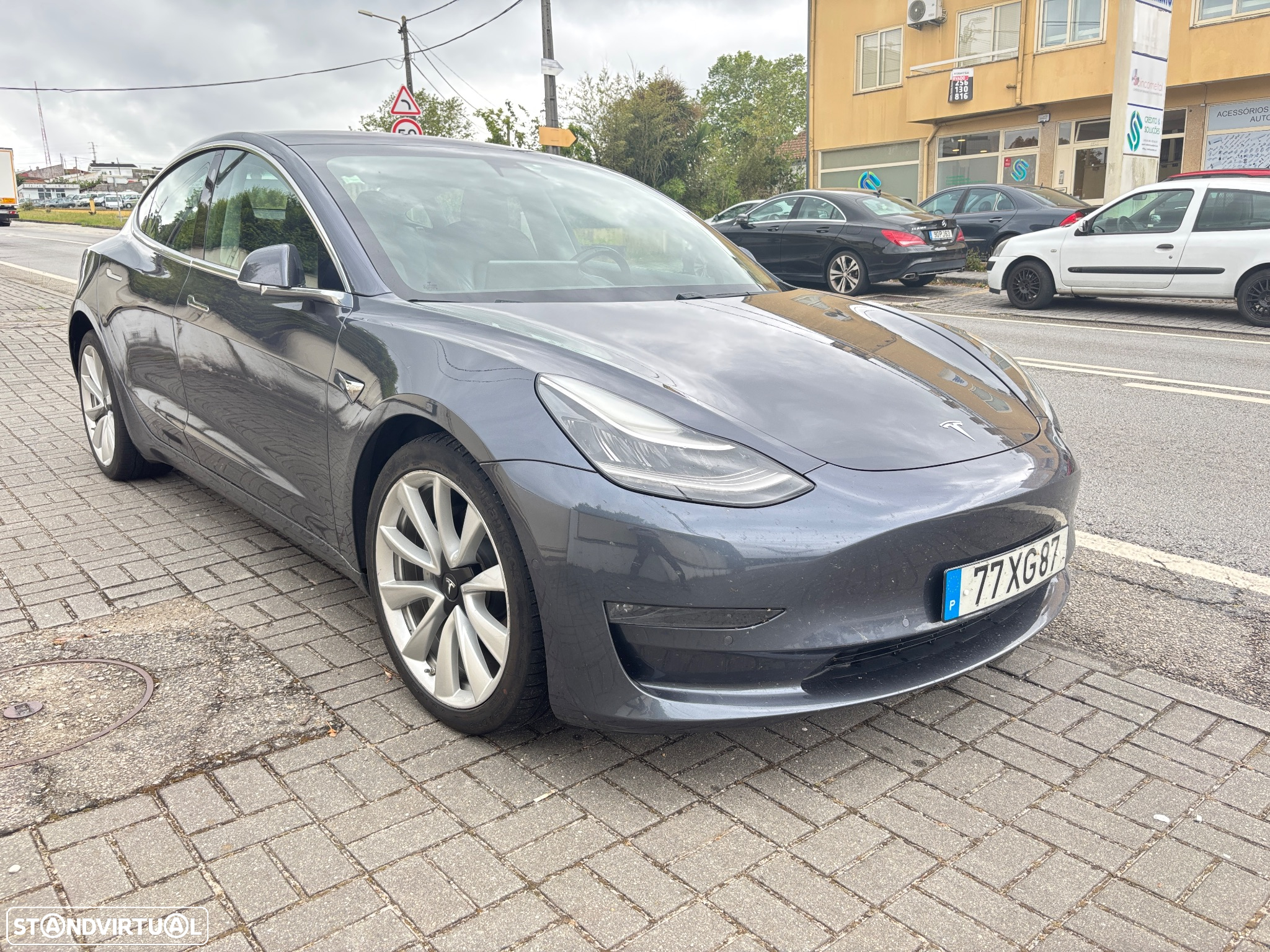 Tesla Model 3 Long-Range Dual Motor AWD - 6