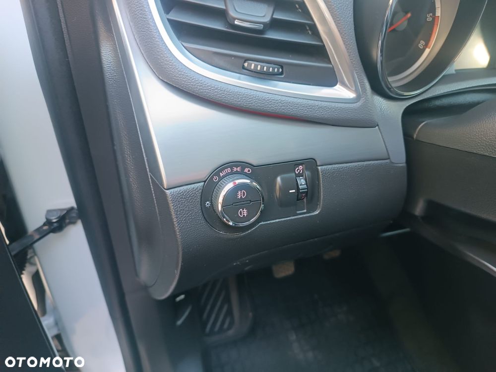 Opel Mokka 1.7 CDTI ecoFLEX Start/Stop 4x4 Innovation - 11