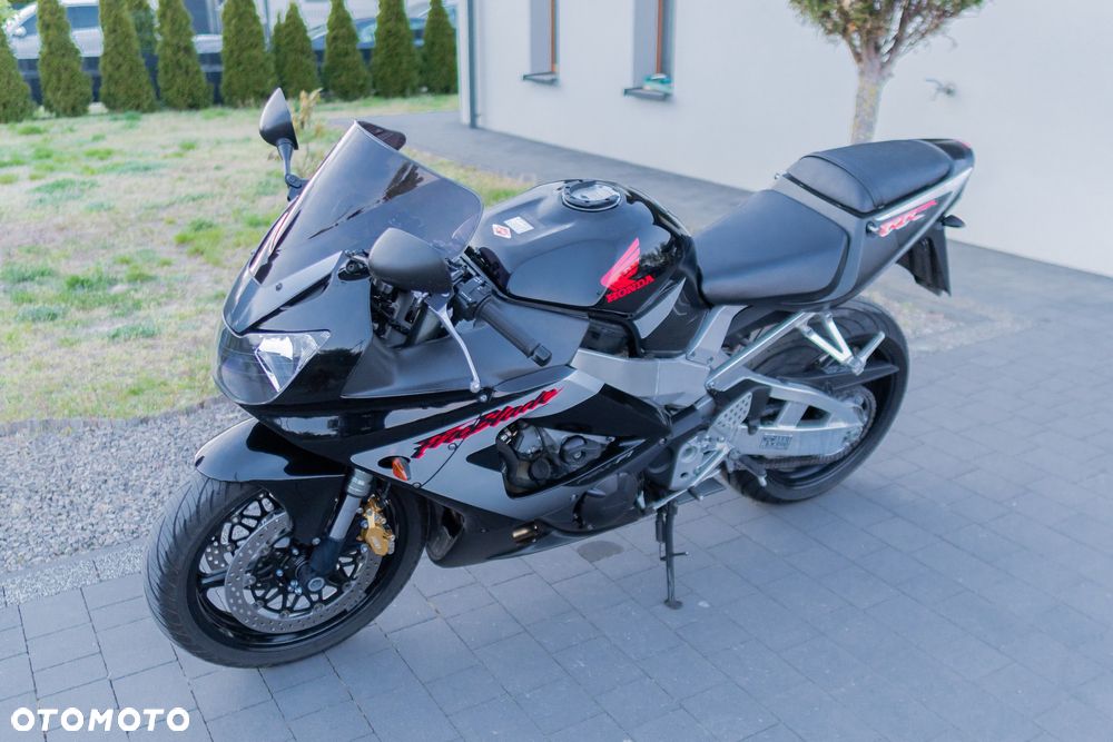 Honda CBR - 7