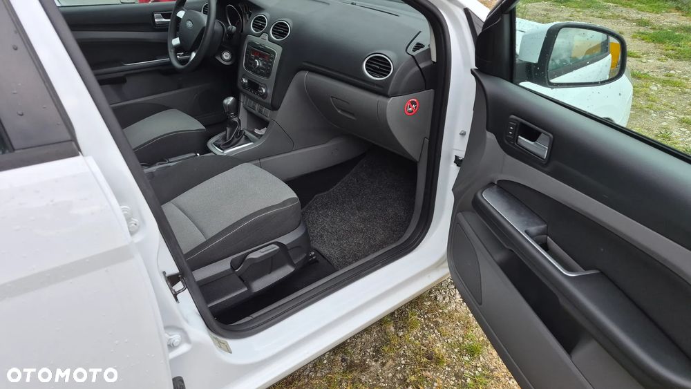 Ford Focus - 12